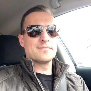 Meet your Posher, Sam